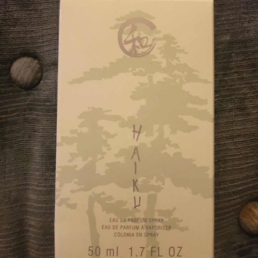 NWT Avon Haiku Perfume